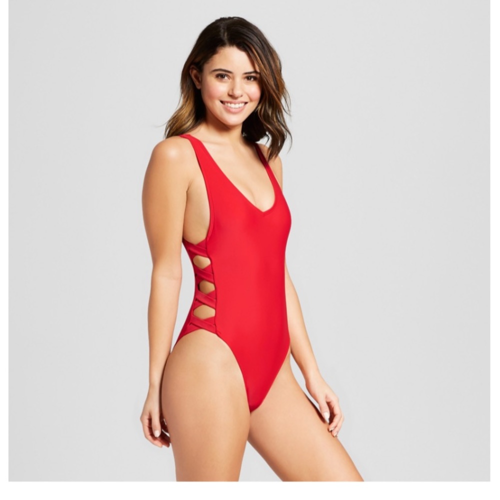 Women’s straps side one piece swim suit